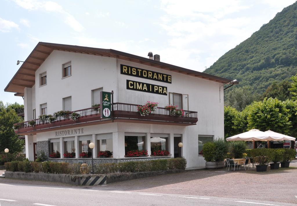 Albergo Ristorante Cima I Pra' Ponte nell'Alpi Luaran gambar